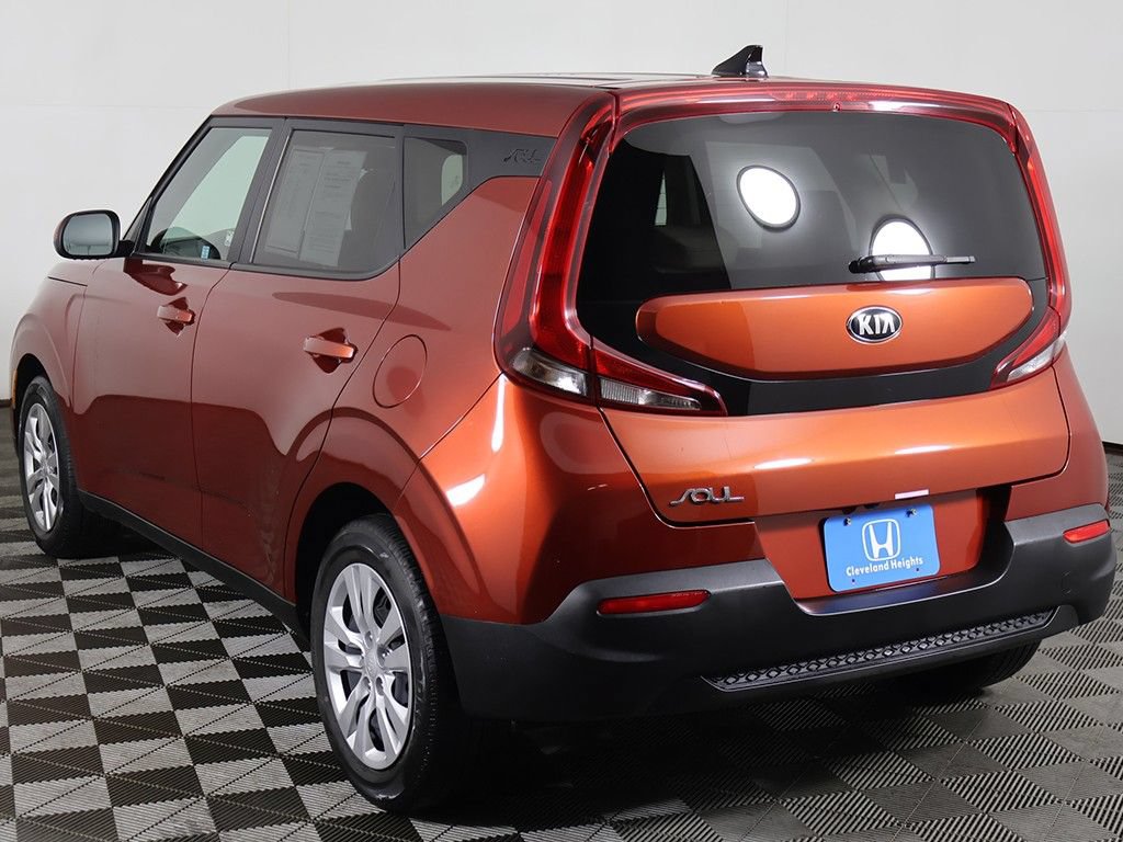 Used 2021 Kia Soul LX FWD image 6