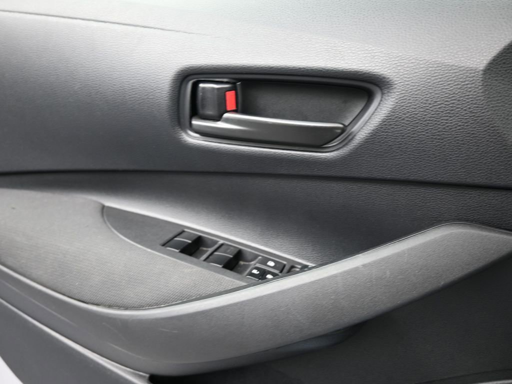 Used 2024 Toyota Corolla LE image 12