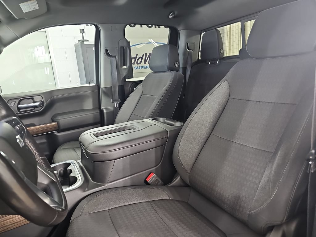 Certified 2020 Chevrolet Silverado 1500 RST AWD/4WD image 18