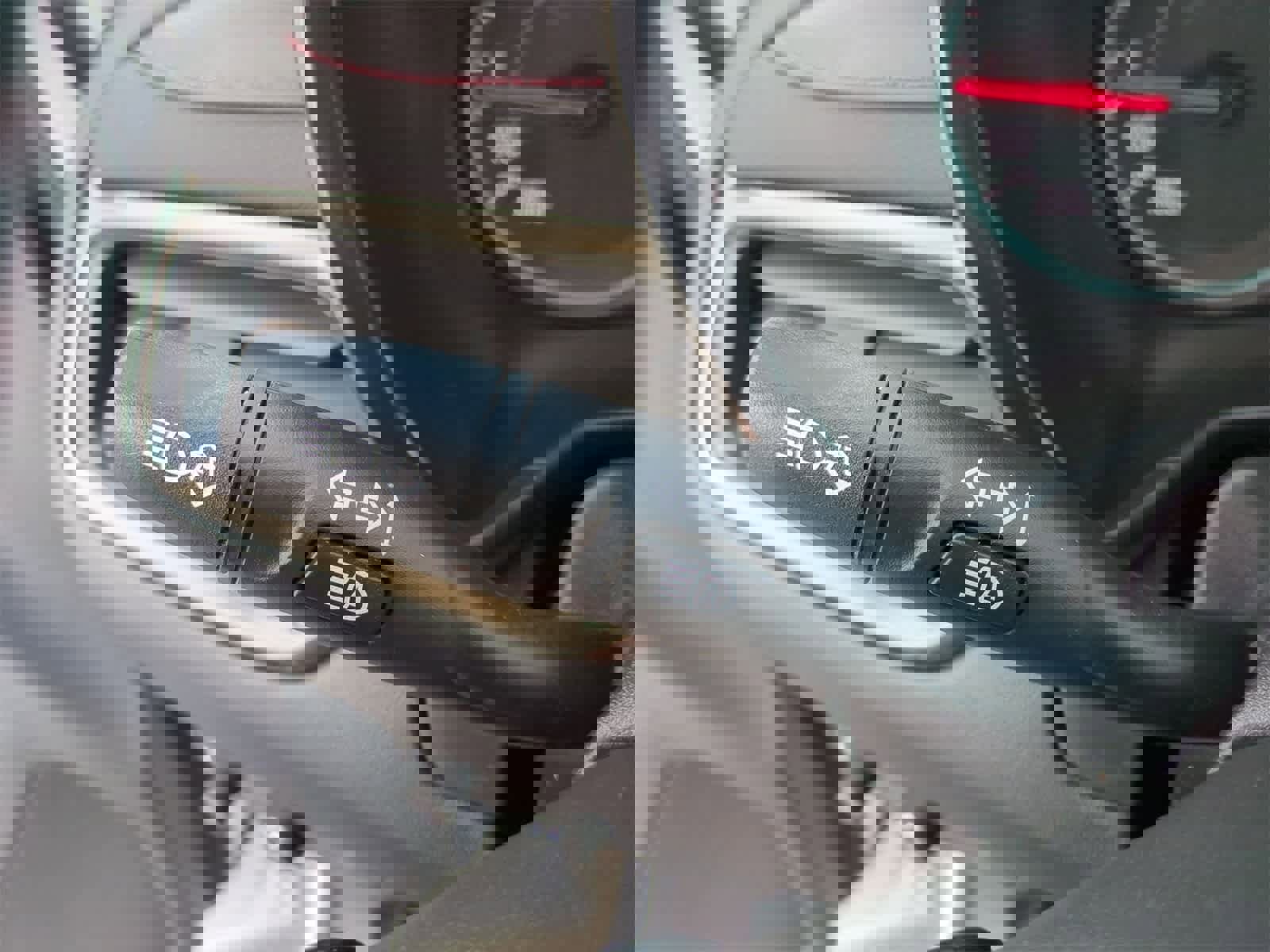 Used 2022 Chevrolet Equinox RS image 26