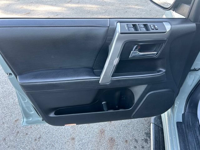 Used 2023 Toyota 4Runner TRD Sport AWD/4WD image 23