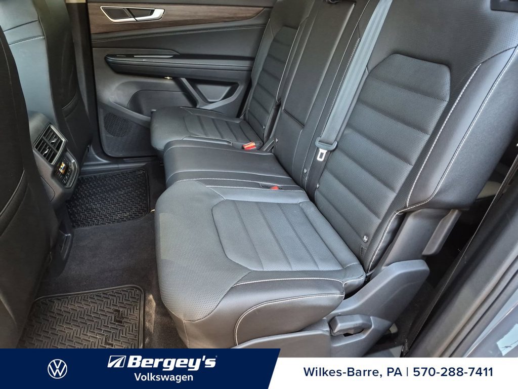Certified 2026 Volkswagen Atlas SEL AWD/4WD image 32