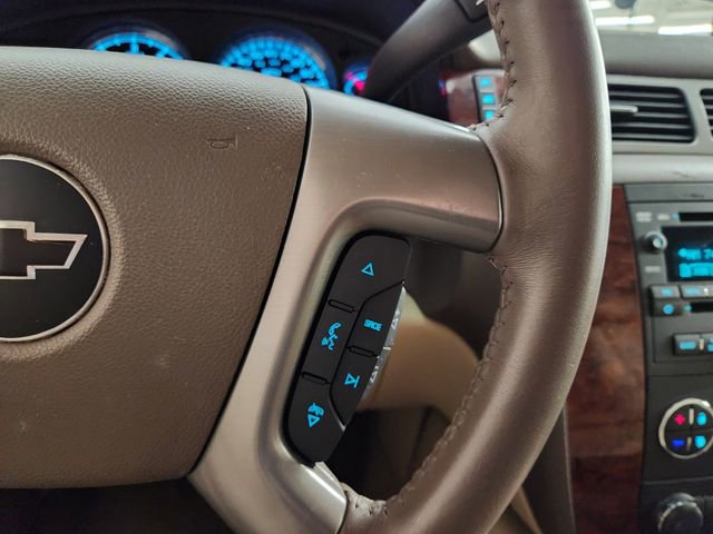 Used 2013 Chevrolet Tahoe LT w/ Luxury Package RWD image 25