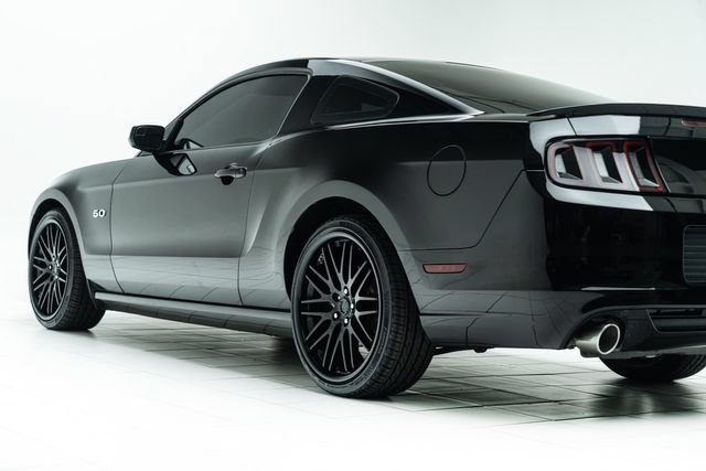 Used 2013 Ford Mustang GT RWD image 18
