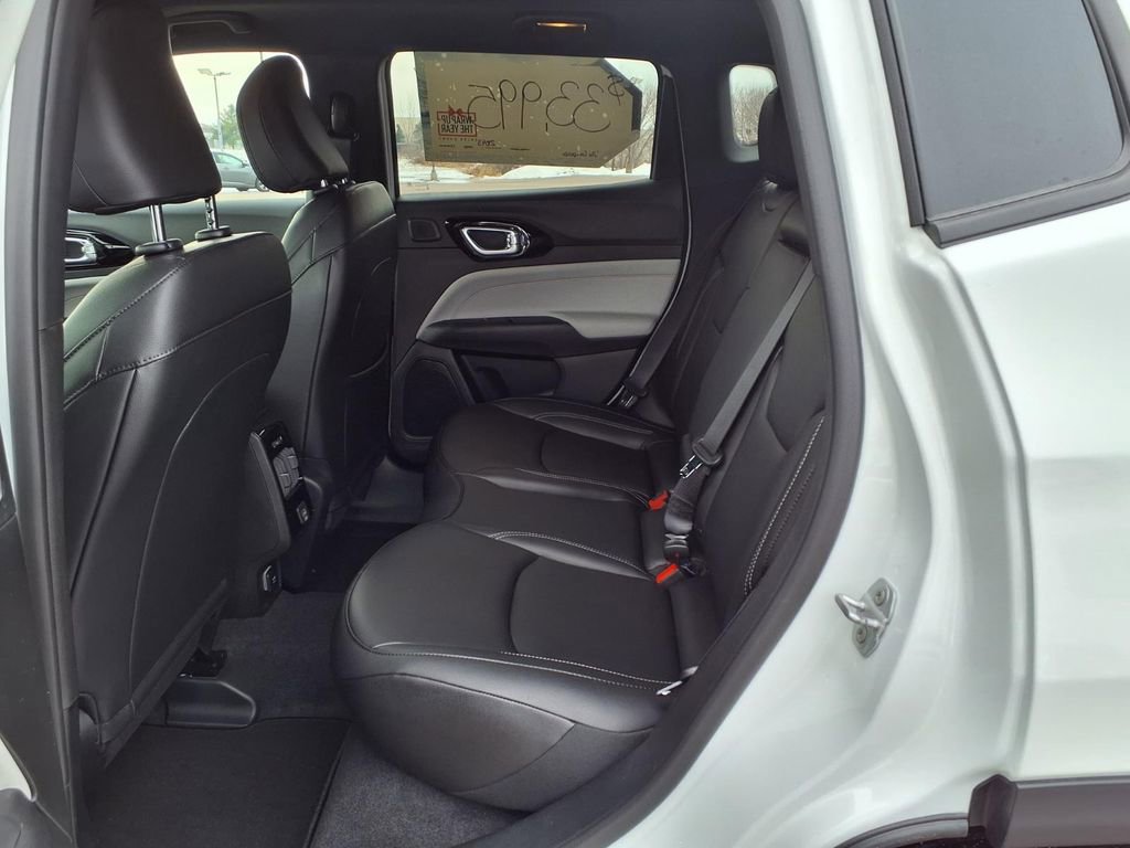 New 2026 Jeep Compass Limited w/ Sun, Sound & Navigation Group AWD/4WD image 23