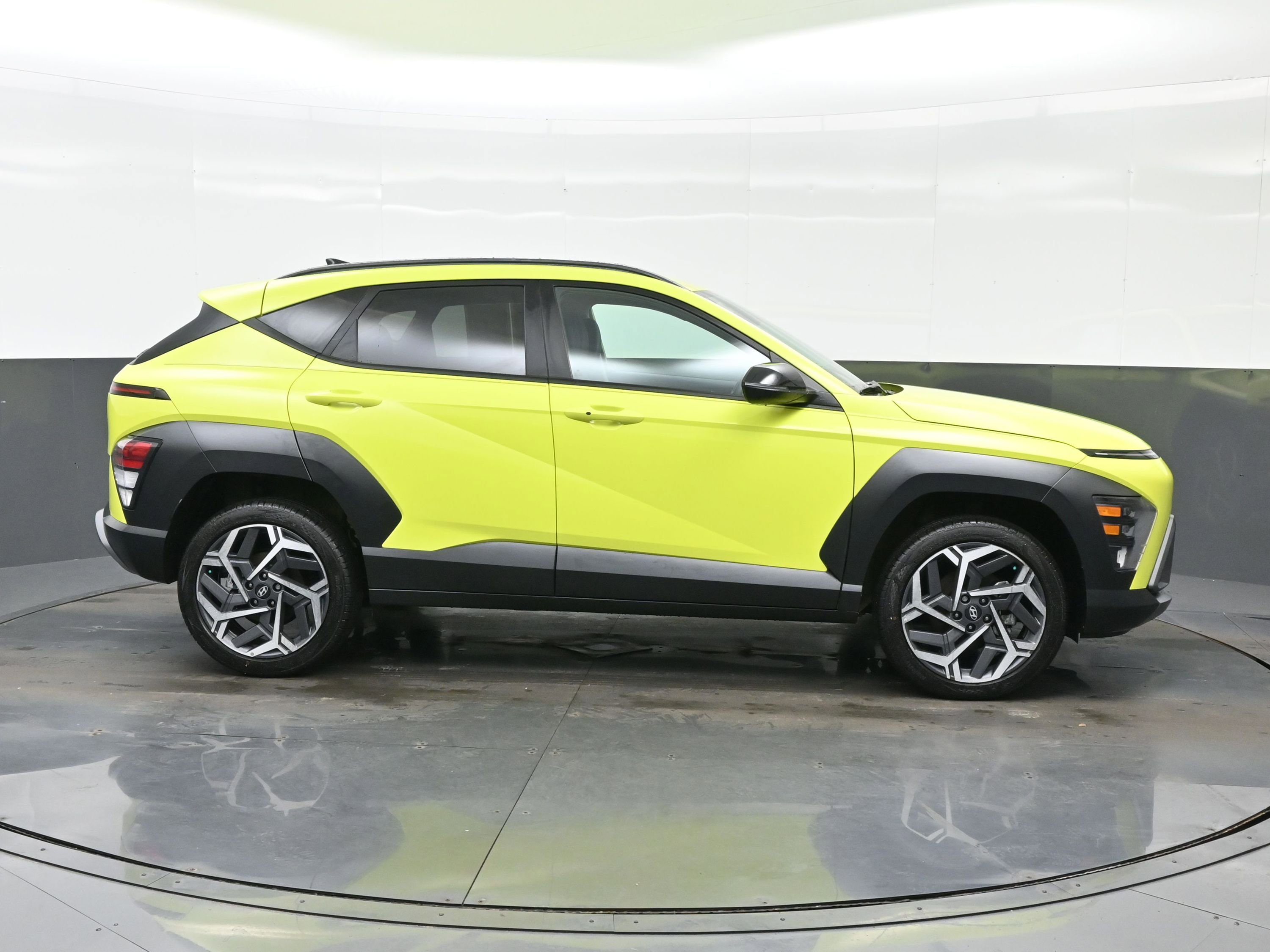 Certified 2026 Hyundai Kona SEL Premium image 7