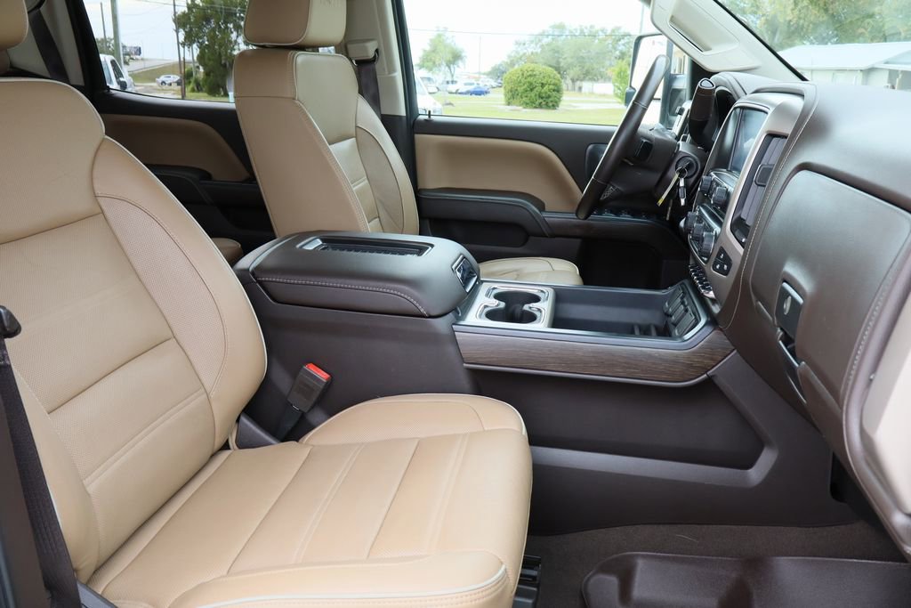 Used 2019 GMC Sierra 2500 Denali w/ Duramax Plus Package image 27