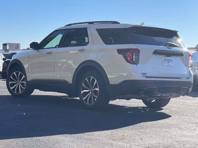 Used 2022 Ford Explorer ST-Line w/ Class IV Trailer Tow Package RWD image 6