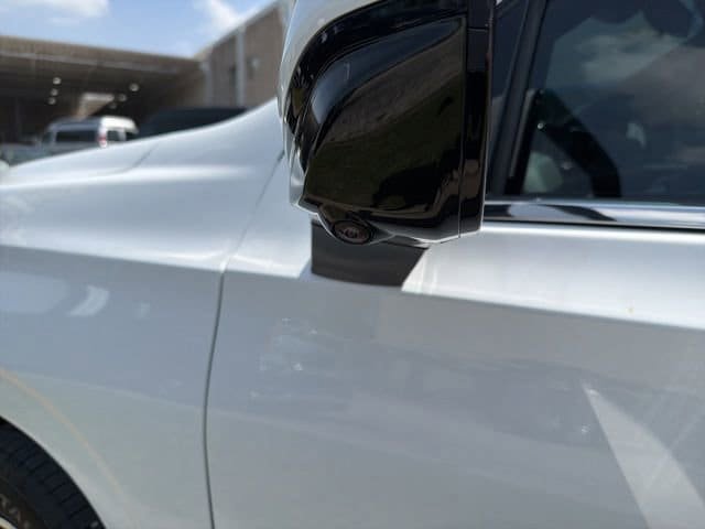 Used 2026 Chevrolet Tahoe LS RWD image 12