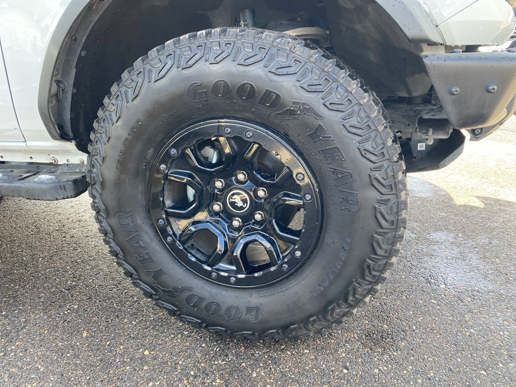Used 2022 Ford Bronco Wildtrak AWD/4WD image 2