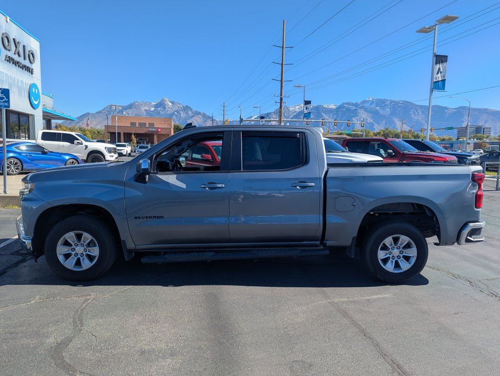 Used 2022 Chevrolet Silverado 1500 LT RWD image 9