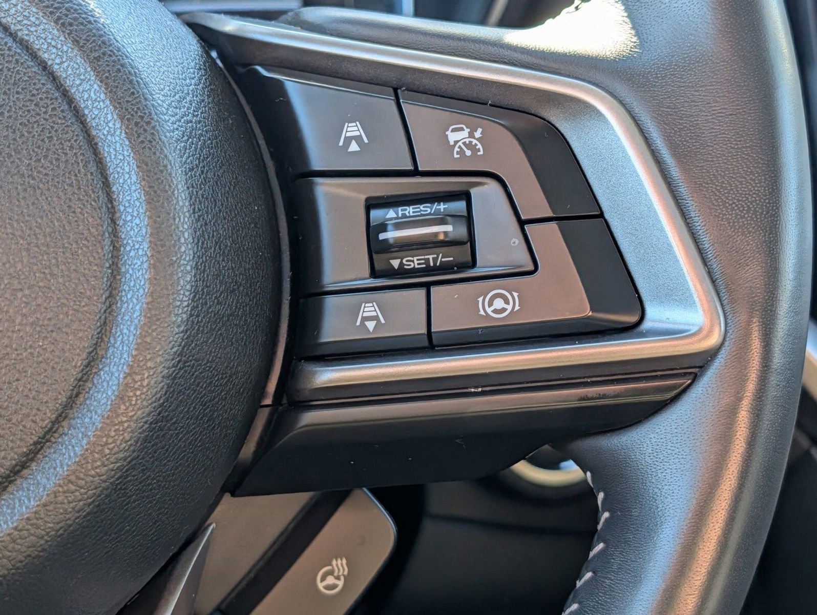 Used 2022 Subaru Ascent Touring image 35