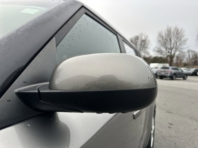 Used 2016 Kia Soul image 10