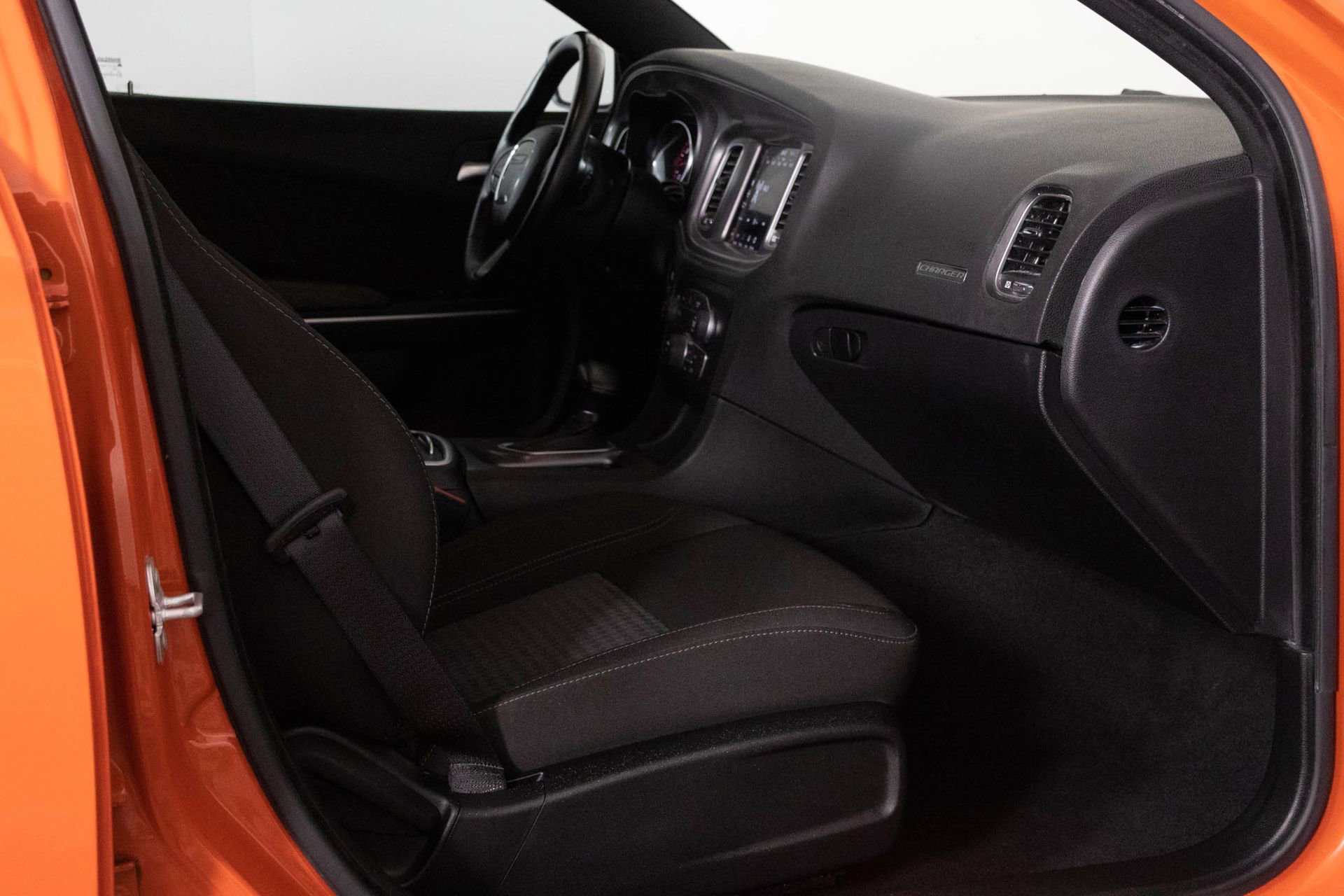 Used 2023 Dodge Charger SXT image 38