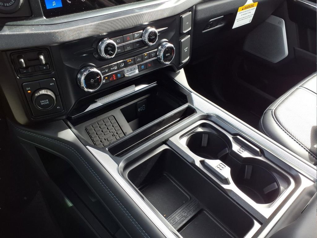 New 2025 Ford F450 Platinum image 7
