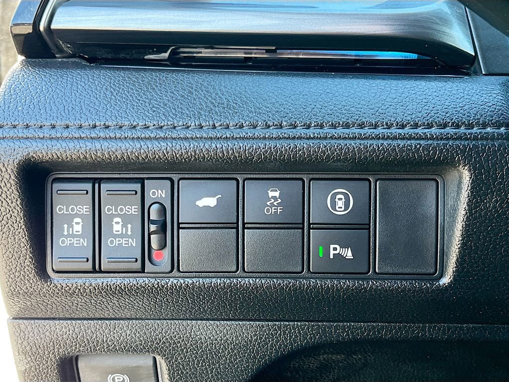 Used 2023 Honda Odyssey Elite image 10