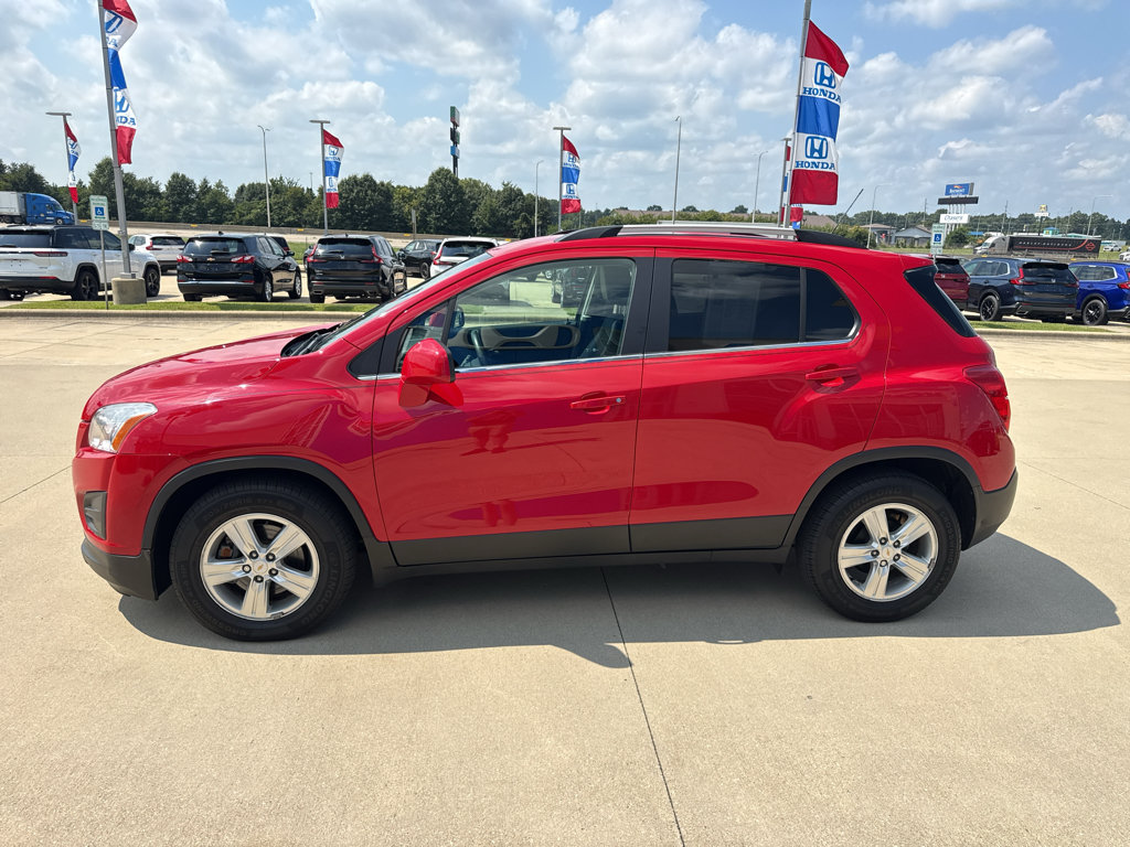Used 2016 Chevrolet Trax LT w/ LT Convenience Package FWD image 8