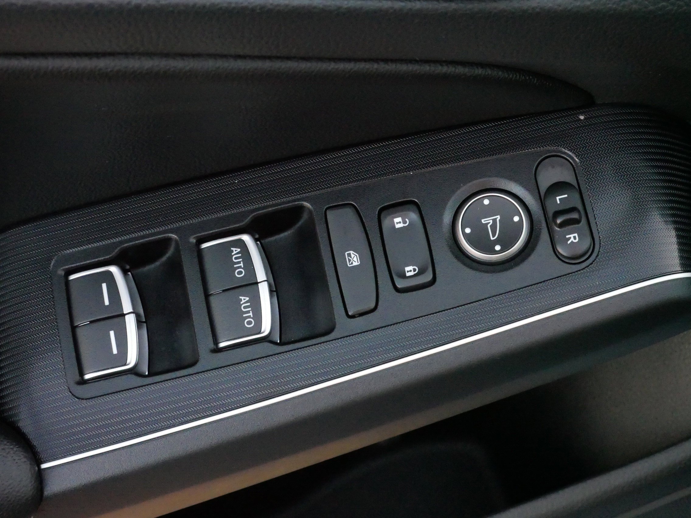 Used 2022 Honda Civic Sport Touring image 19