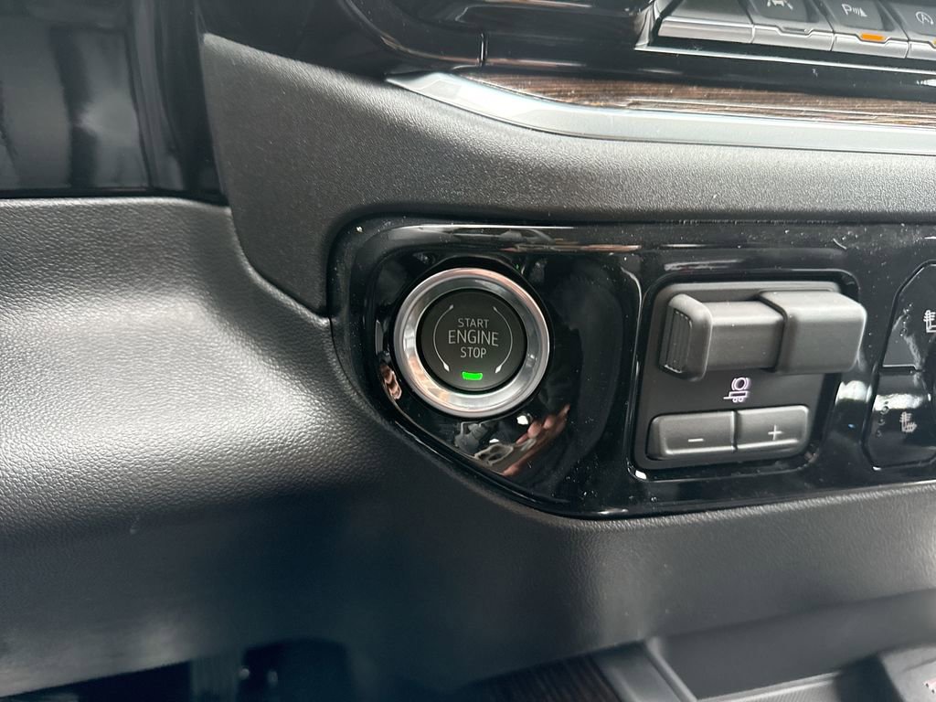 New 2026 GMC Sierra 1500 Elevation w/ Preferred Package AWD/4WD image 17