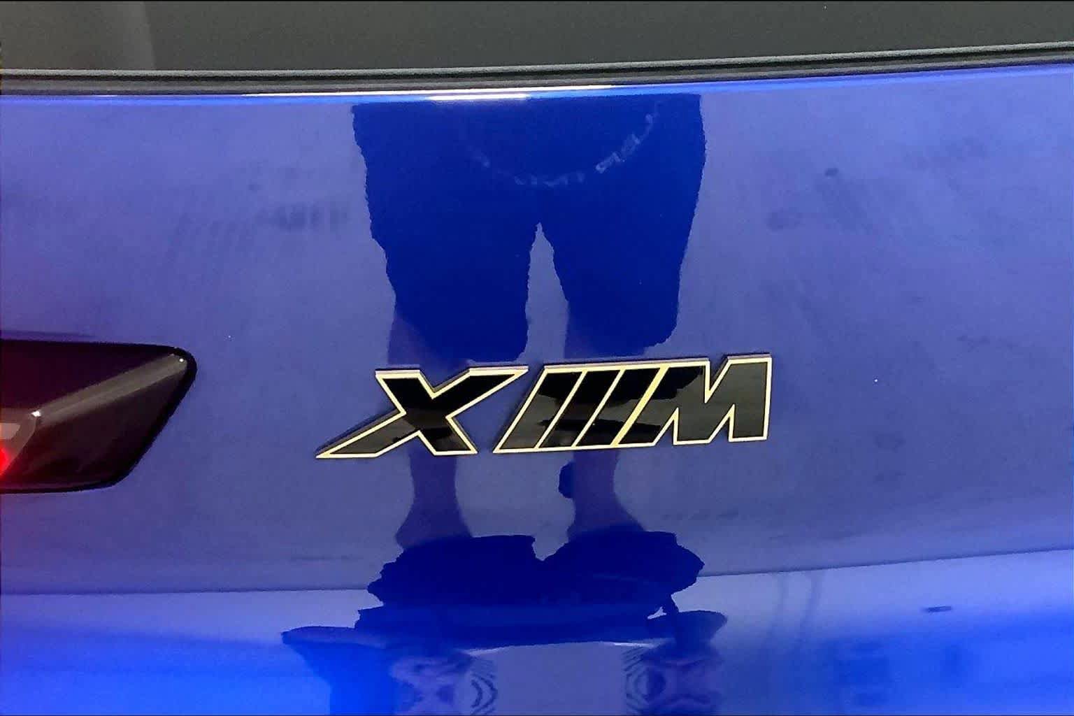 Certified 2023 BMW XM AWD/4WD image 9