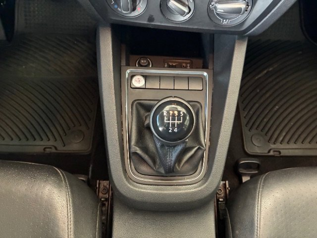 Used 2017 Volkswagen Jetta SE image 17