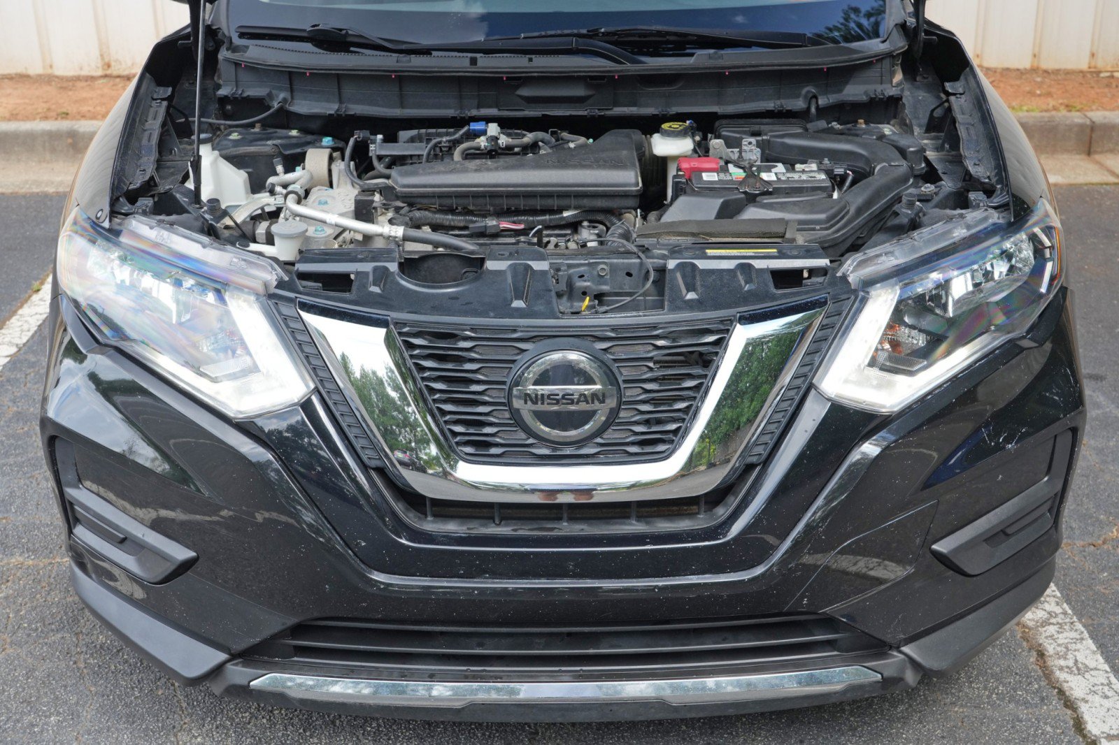 Used 2020 Nissan Rogue SV FWD image 7