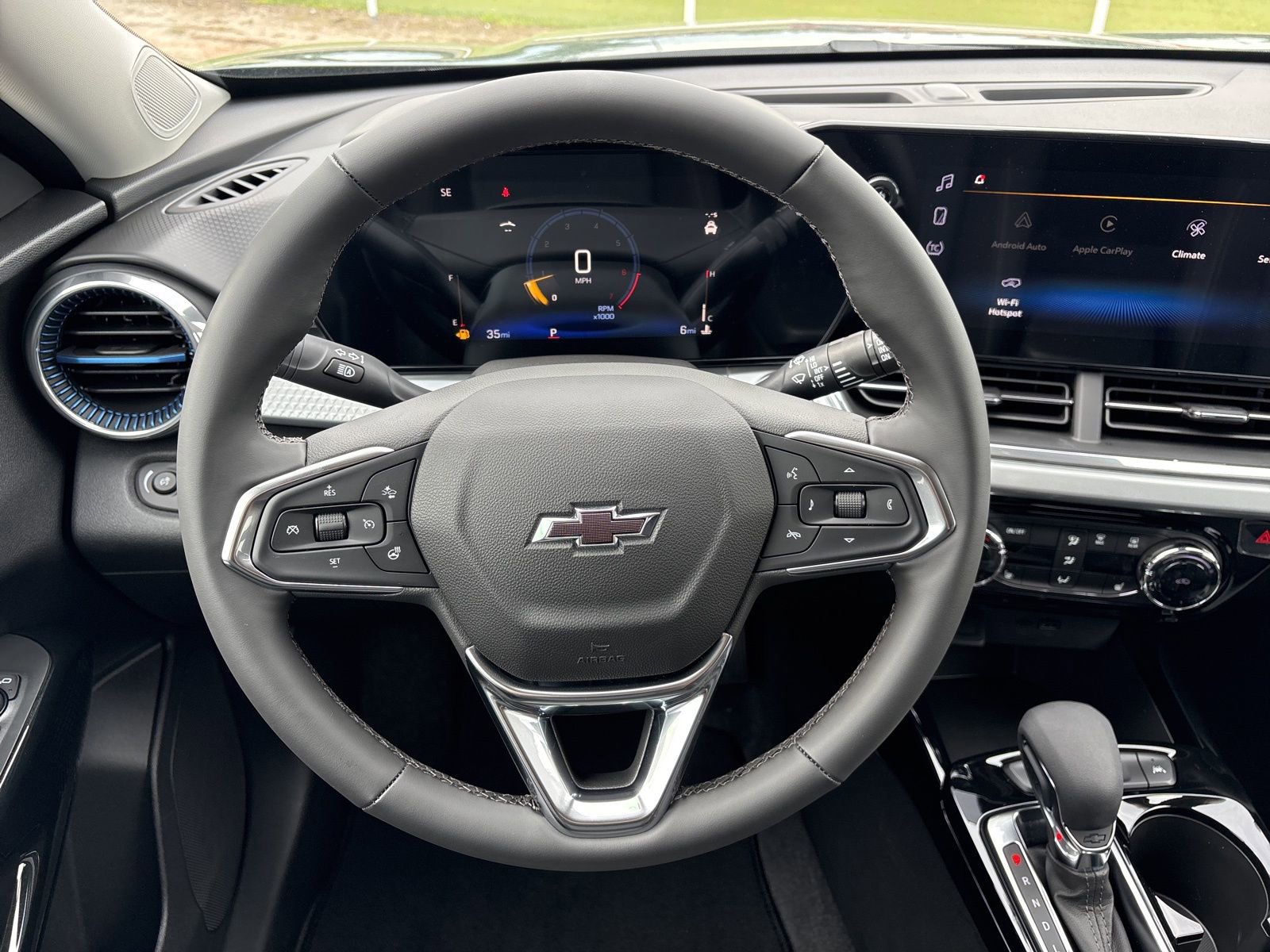 New 2026 Chevrolet Trax LT w/ Driver Confidence Package image 25