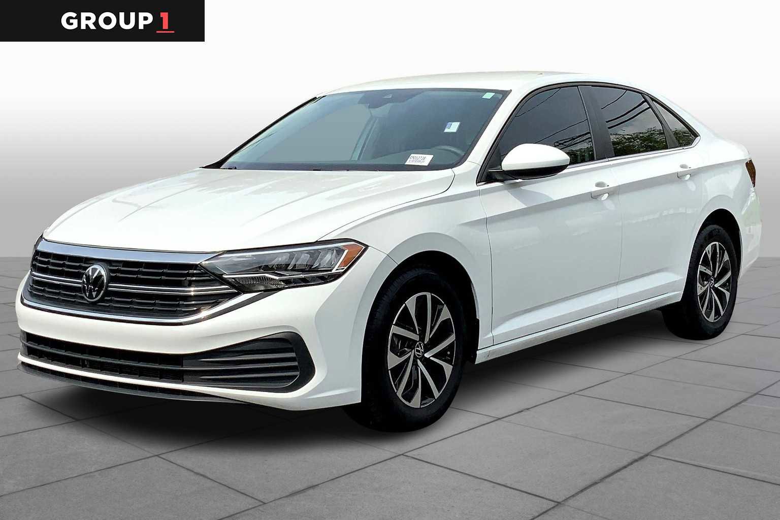 Used 2024 Volkswagen Jetta S image 1