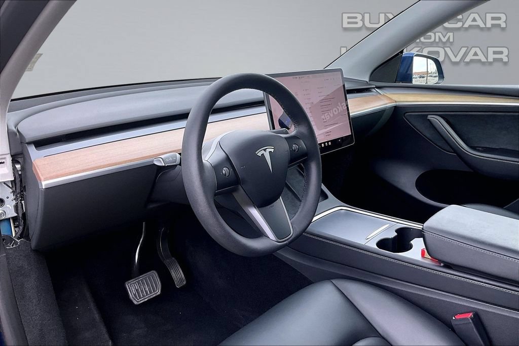 Used 2023 Tesla Model Y Long Range AWD/4WD image 14