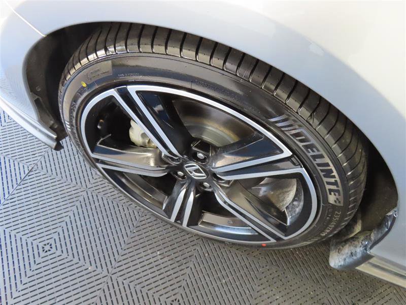 Used 2024 Honda Accord Sport image 6