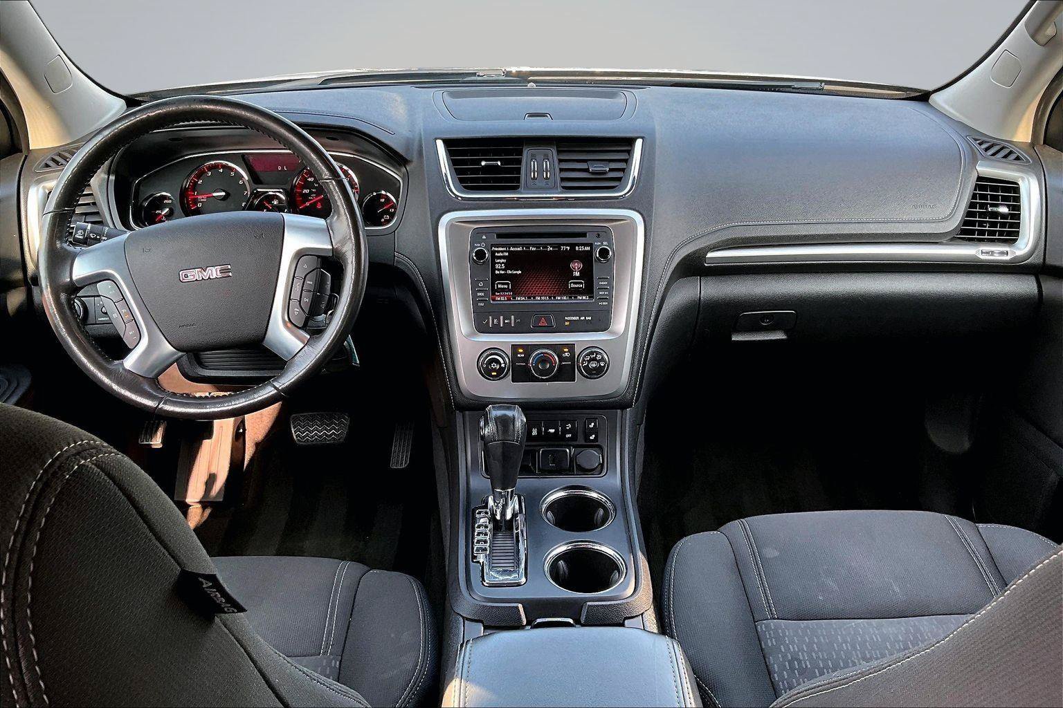 Used 2015 GMC Acadia SLE AWD/4WD image 16