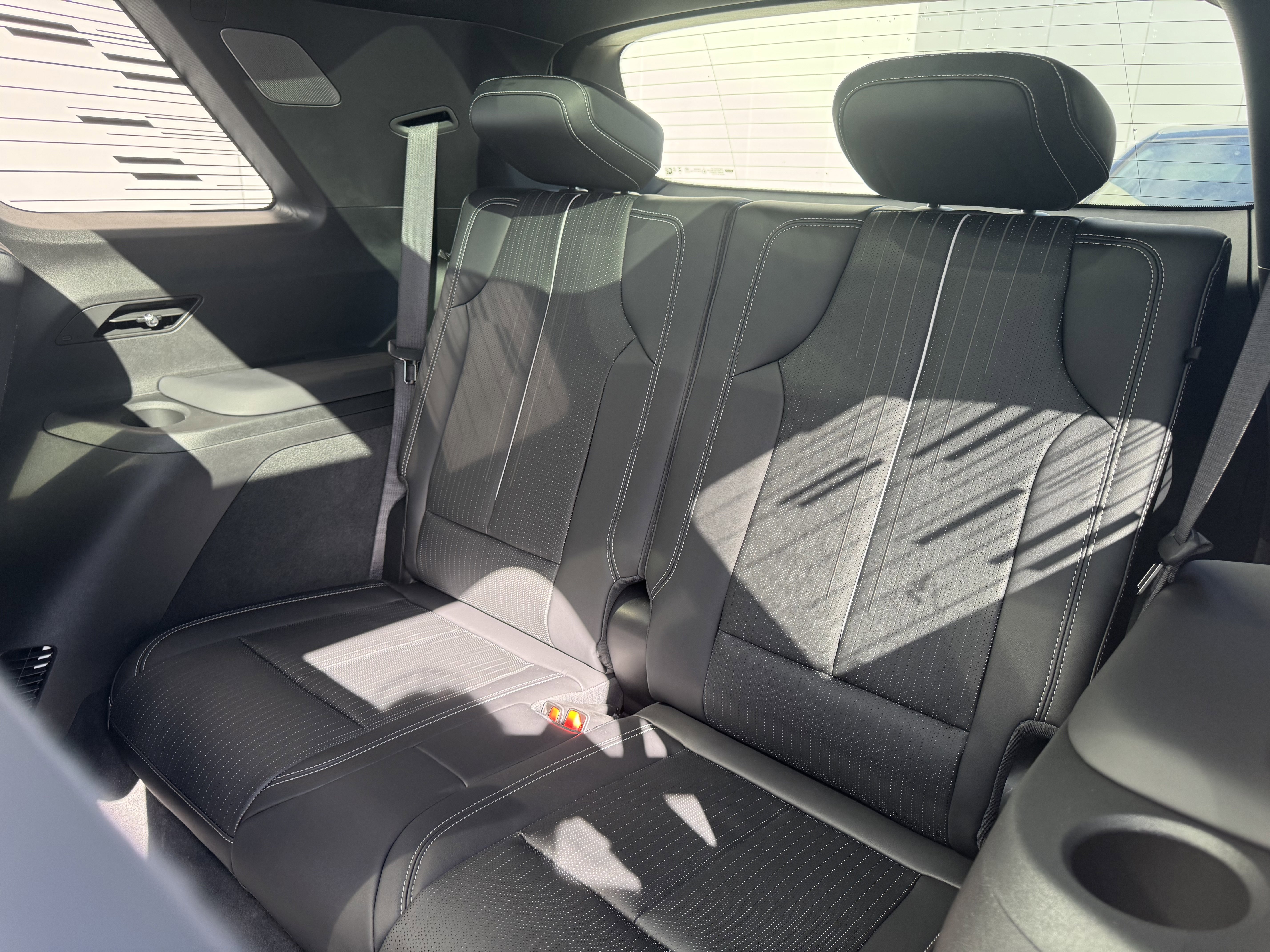 New 2026 Cadillac Vistiq Luxury image 13