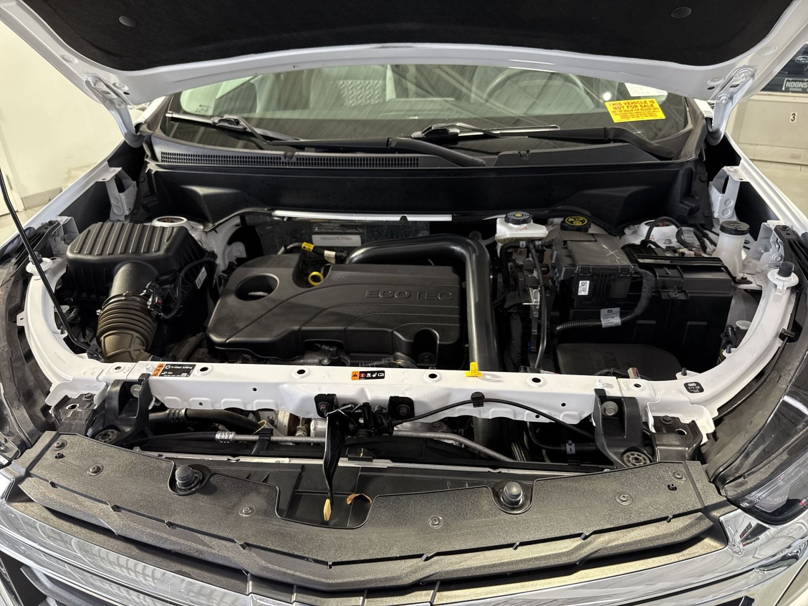 Used 2024 Chevrolet Equinox LS w/ LS Convenience Package FWD image 28