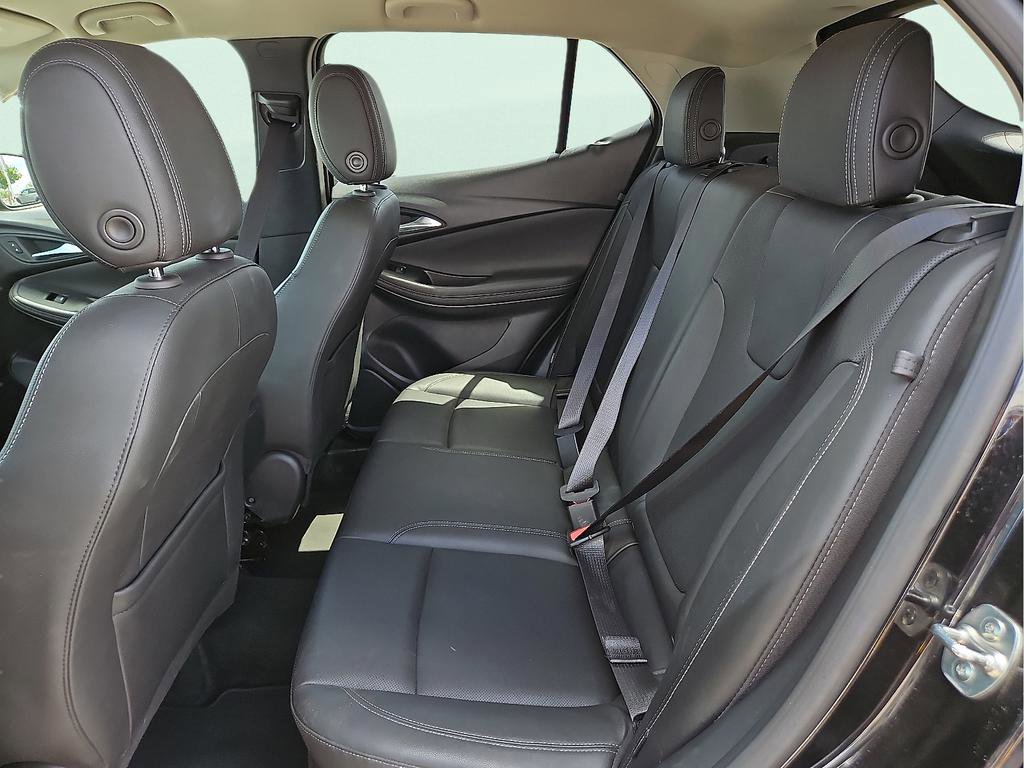 Used 2024 Buick Encore GX Sport Touring AWD/4WD image 8
