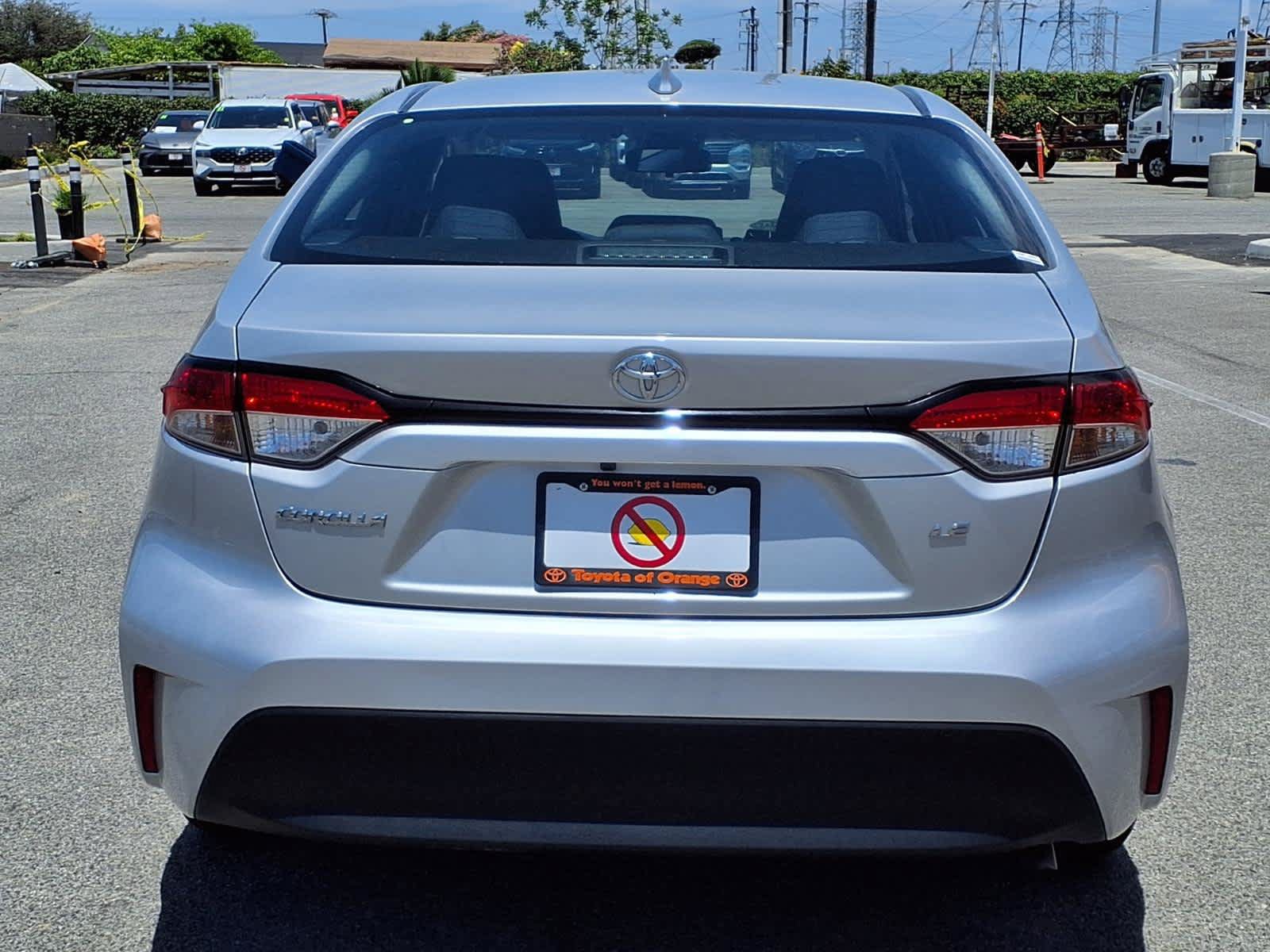 Used 2024 Toyota Corolla LE FWD image 5