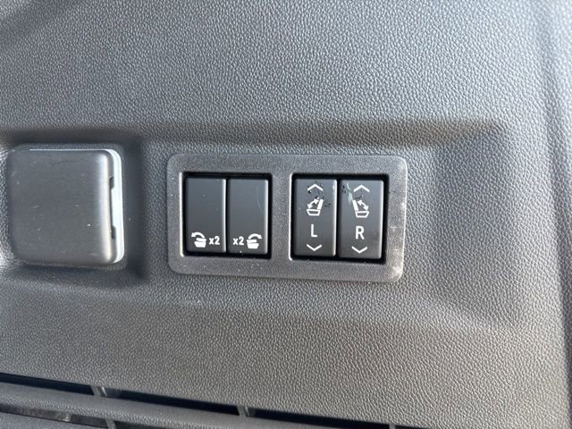 New 2026 Chevrolet Tahoe High Country image 13