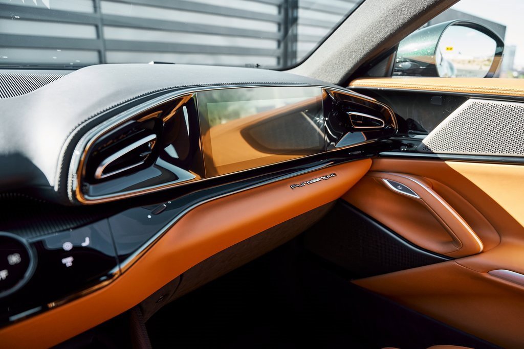 Used 2026 Ferrari Purosangue image 93