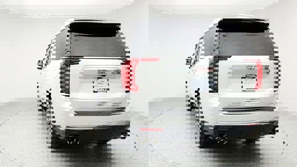 Used 2021 GMC Yukon XL Denali w/ Denali Ultimate Package image 6