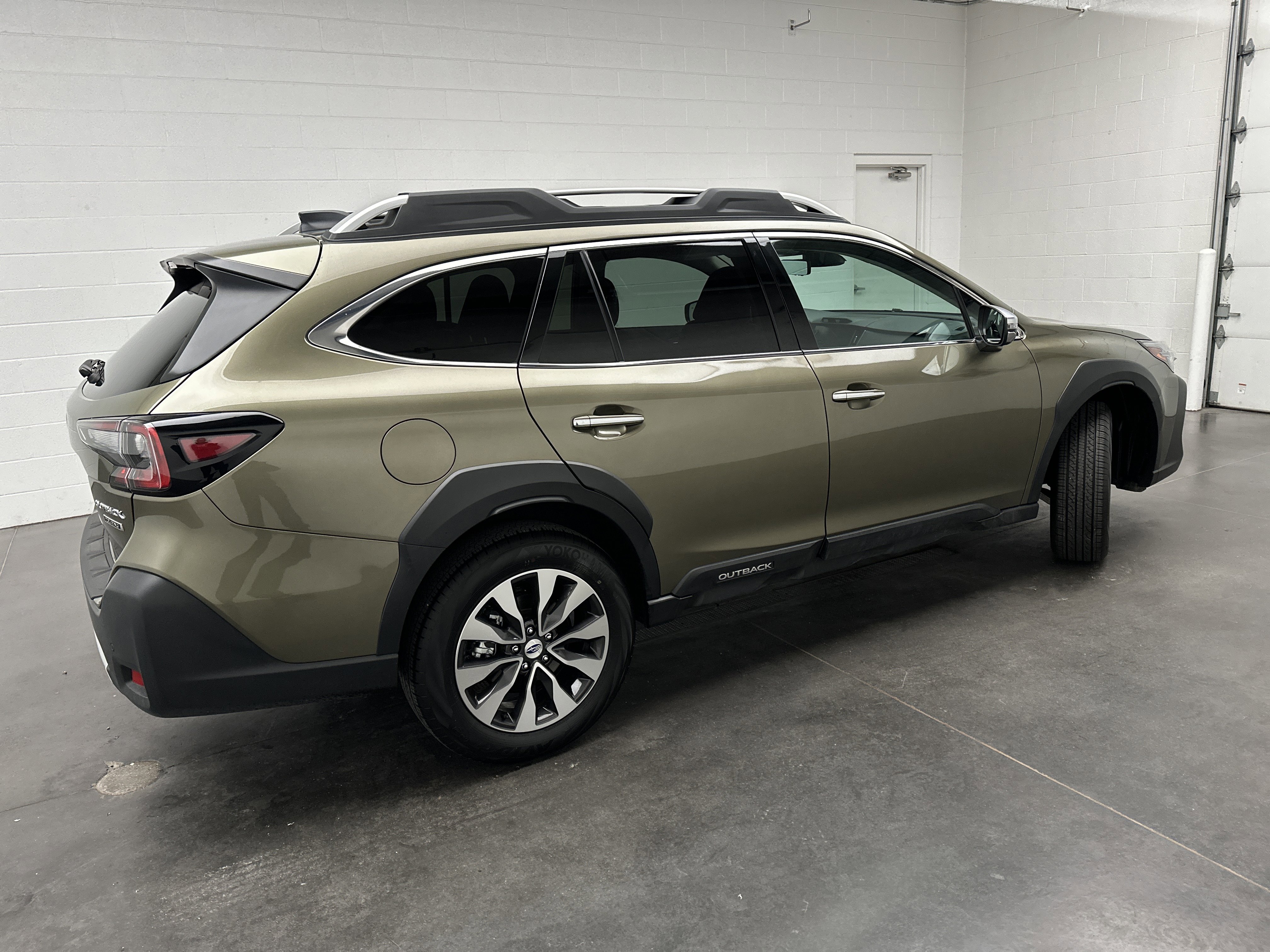 Certified 2025 Subaru Outback Touring image 9