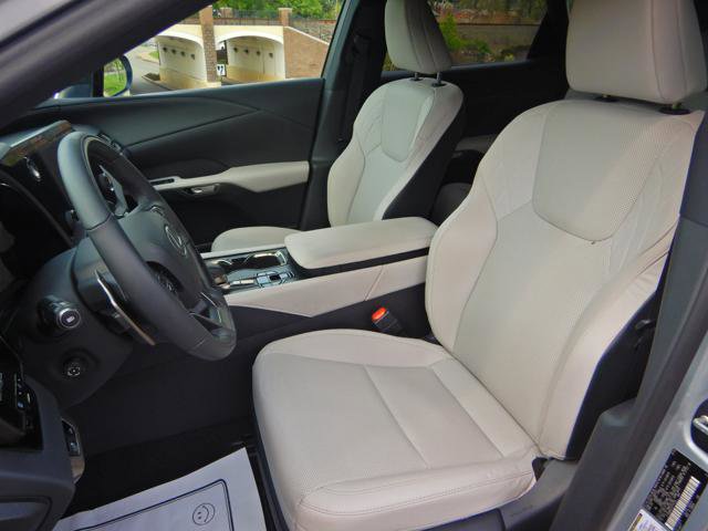 Used 2025 Lexus RX 350 AWD image 11