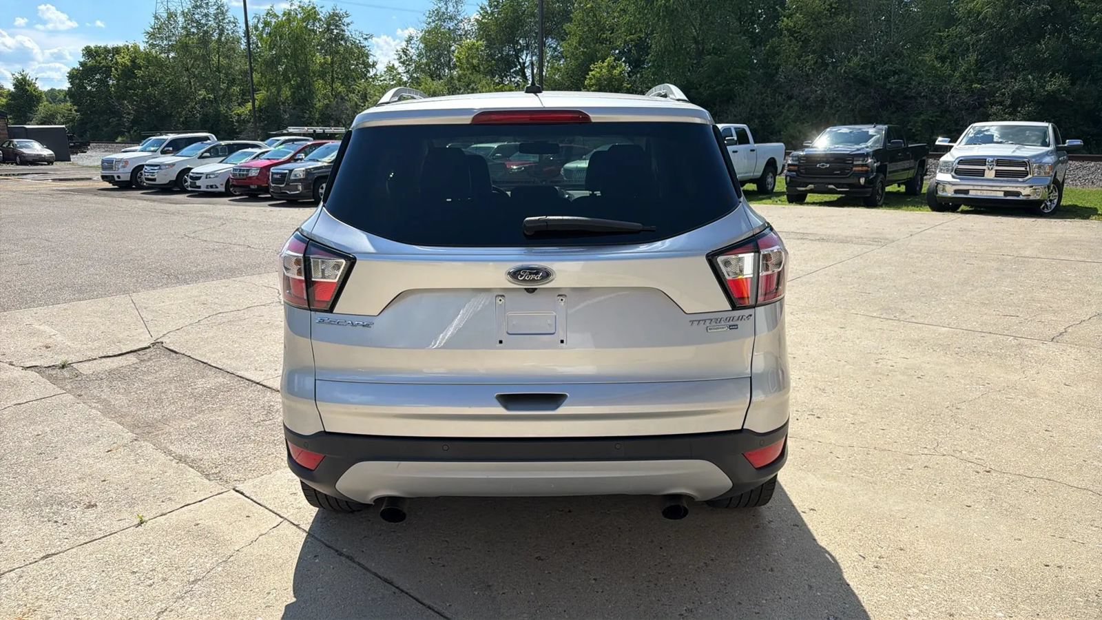 Used 2017 Ford Escape Titanium AWD/4WD image 4