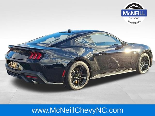 Used 2025 Ford Mustang GT image 4