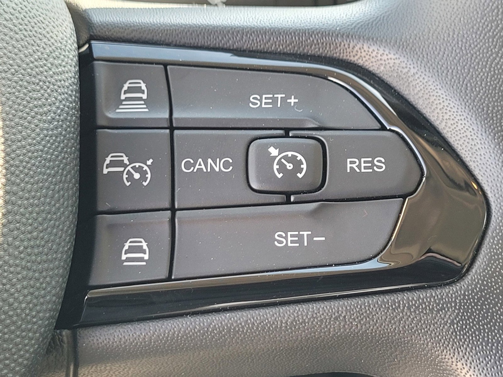 New 2026 RAM ProMaster 2500 w/ Convenience Group image 17