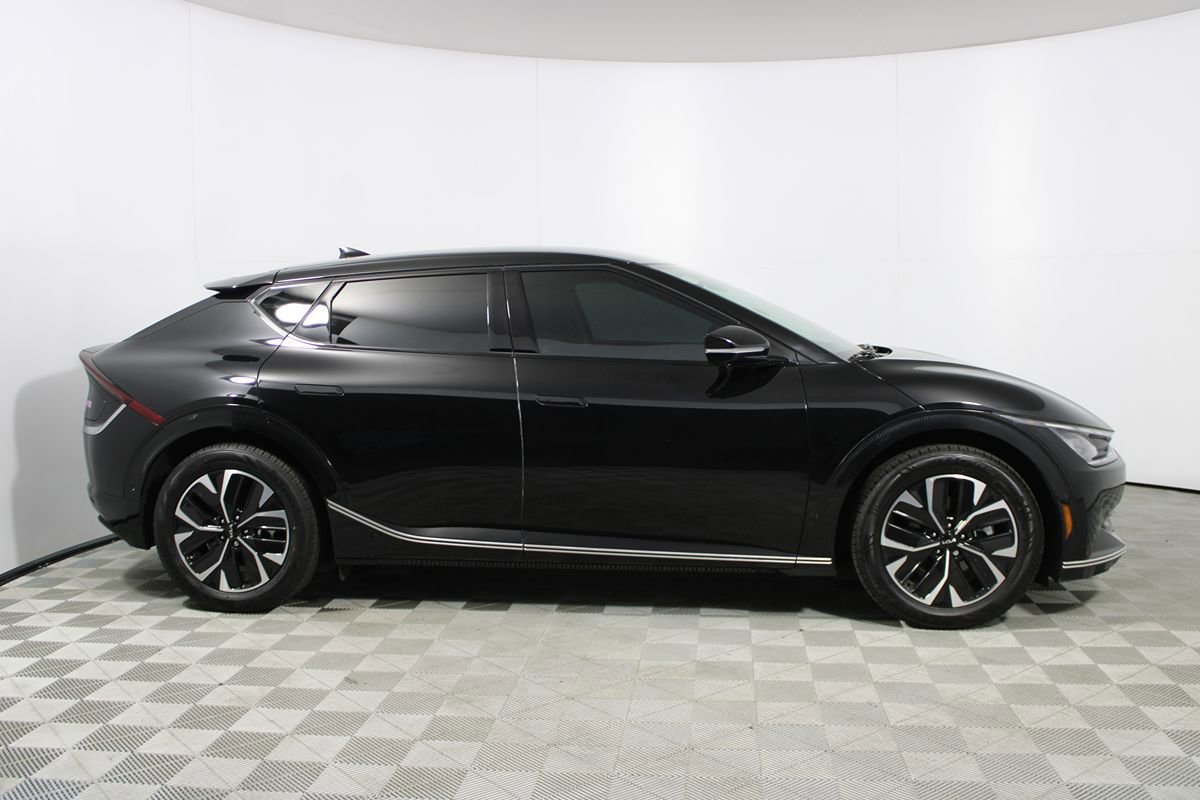 Used 2024 Kia EV6 Wind w/ Wind Technology Package RWD image 35