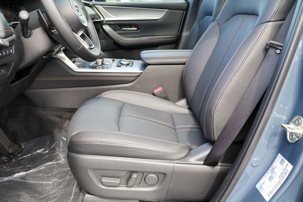 New 2025 MAZDA CX-70 Plug-In Hybrid w/ Premium Pkg image 22
