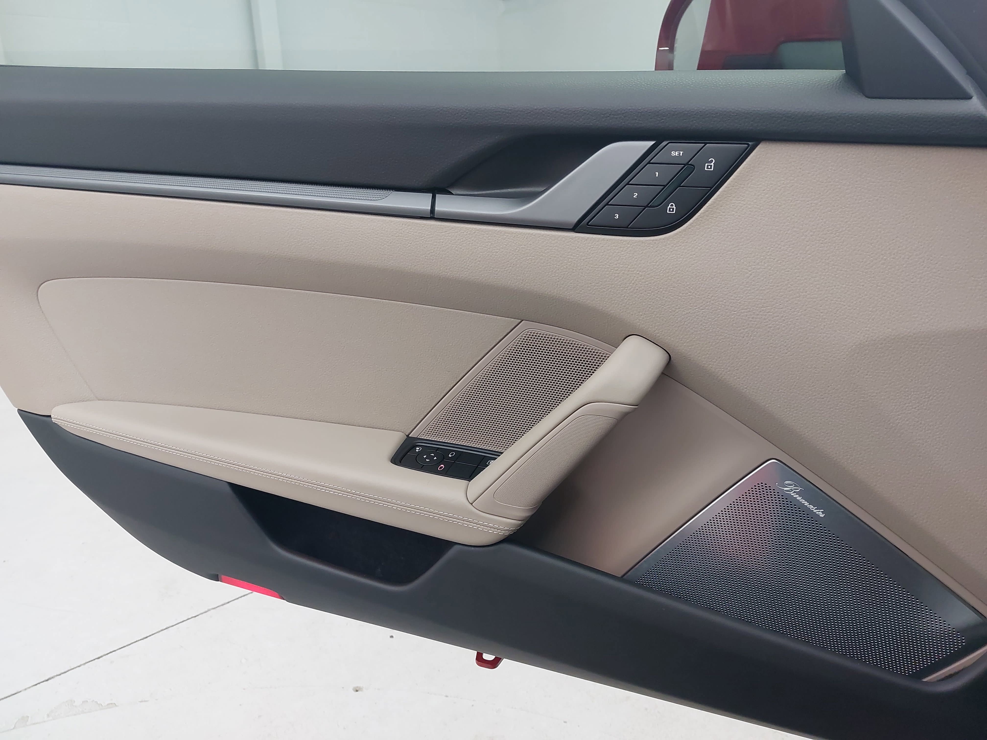 Certified 2025 Porsche 911 Carrera image 25