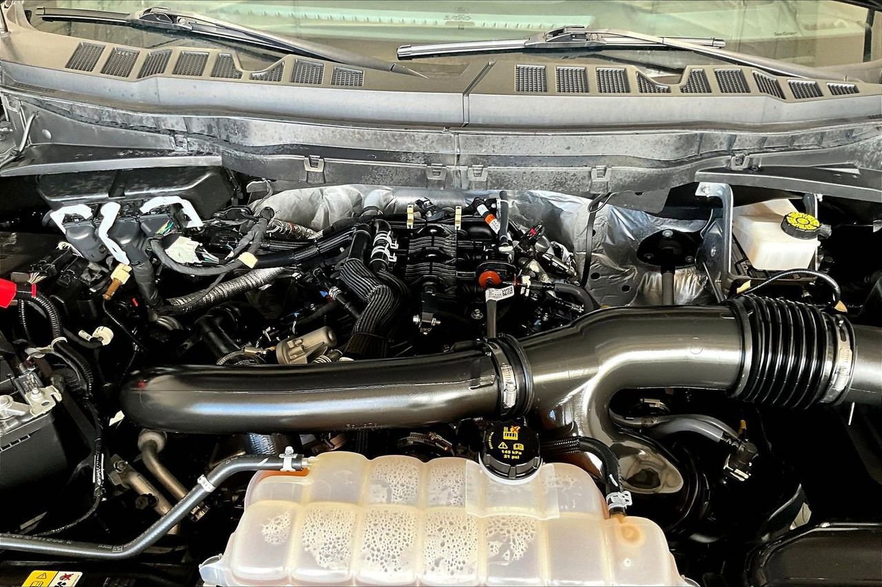 Certified 2024 Ford F150 King Ranch w/ FX4 Off-Road Package AWD/4WD image 9