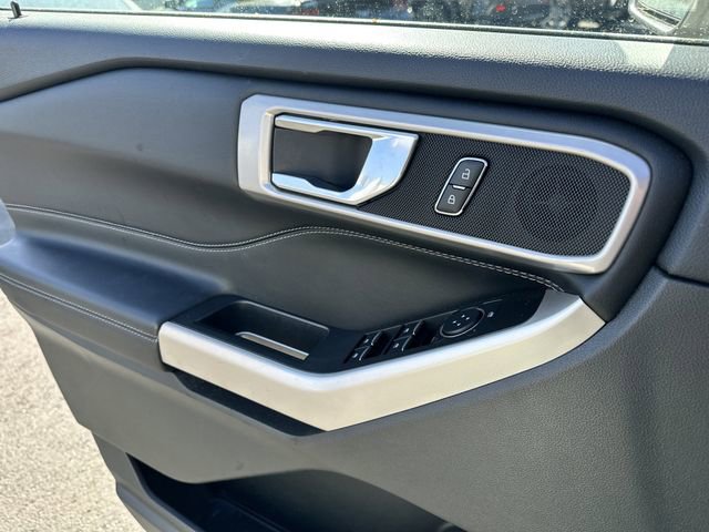 Certified 2023 Ford Explorer XLT w/ Equipment Group 202A image 34