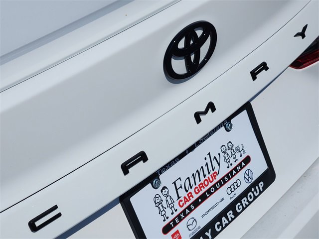 New 2026 Toyota Camry SE image 8