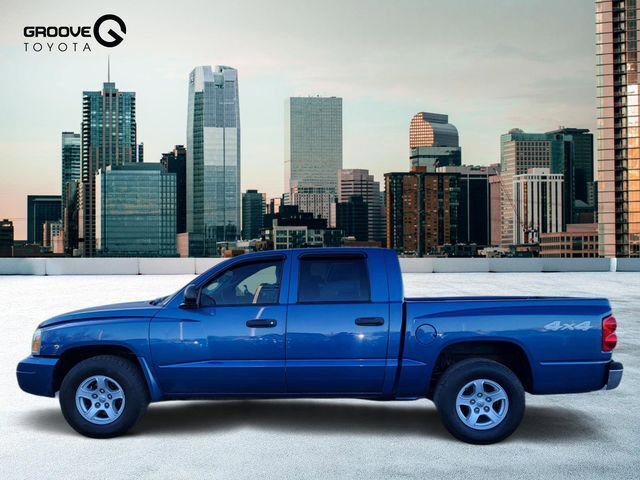 Used 2006 Dodge Dakota SLT image 2